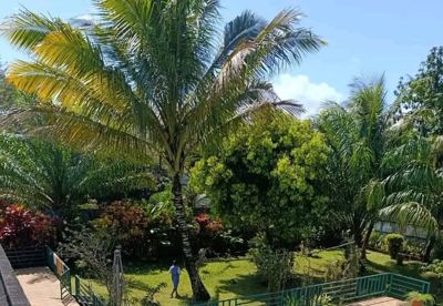 Prestige 250 m² villa with pool on 1,200 m² – Toamasina